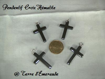 pendentif croix Hématite